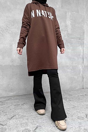 Baskılı Yandan Yırtmaçlı Kapüşonlu Tunik - Kahverengi 