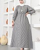 Çizgili Tesettür Elbise - Siyah