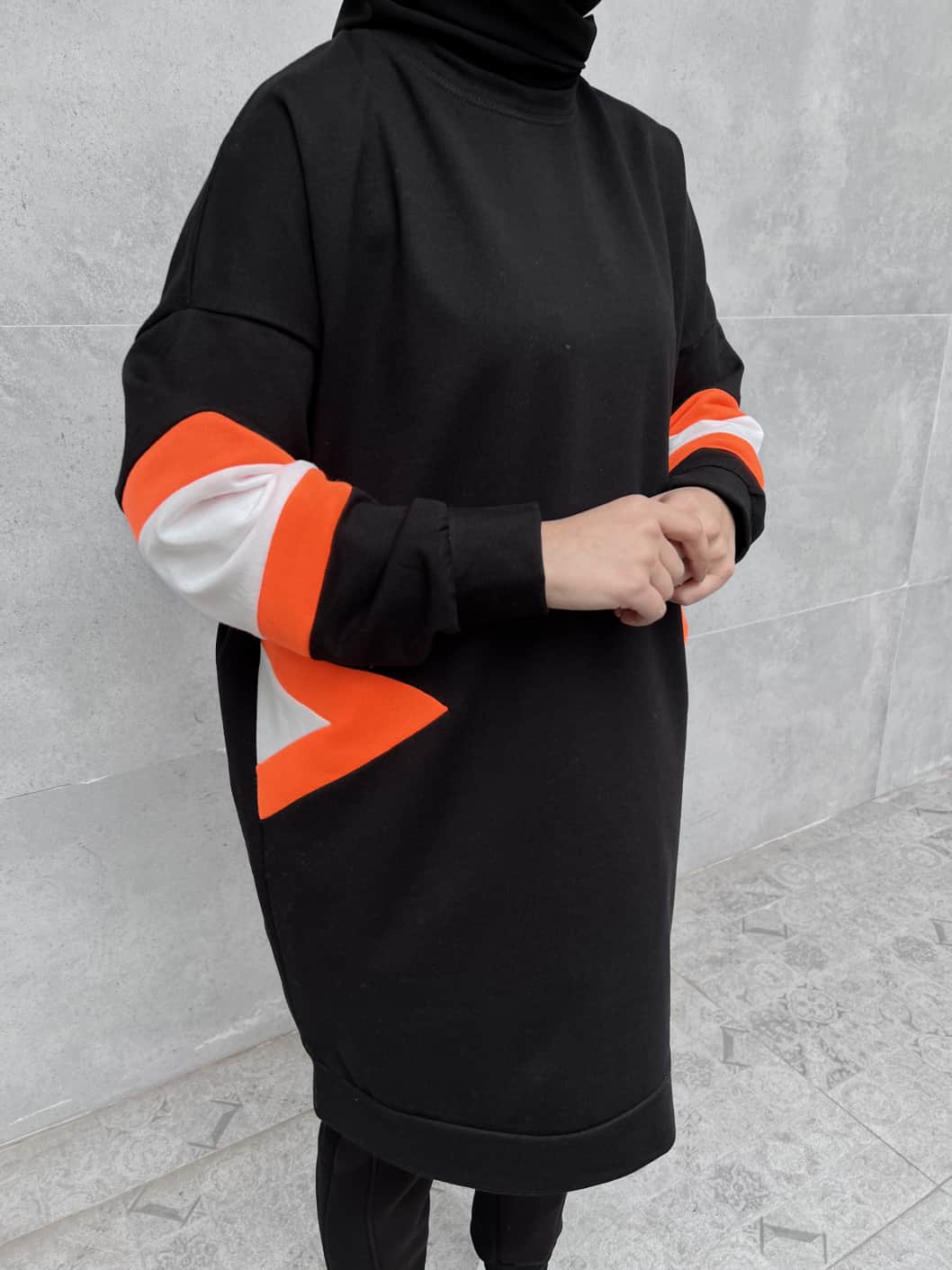 Bisiklet Yaka Üçgen Desen Garnilli Tunik - Siyah Bisiklet Yaka Üçgen Desen Garnilli Tunik - Siyah