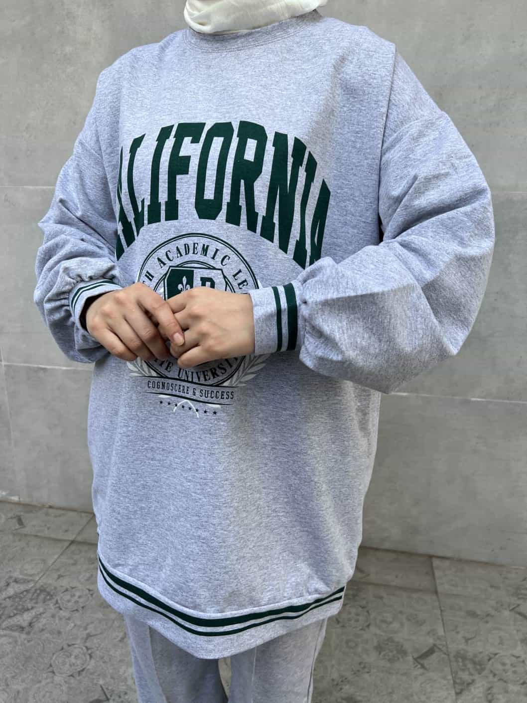 California Baskılı Sweatshirt - Gri