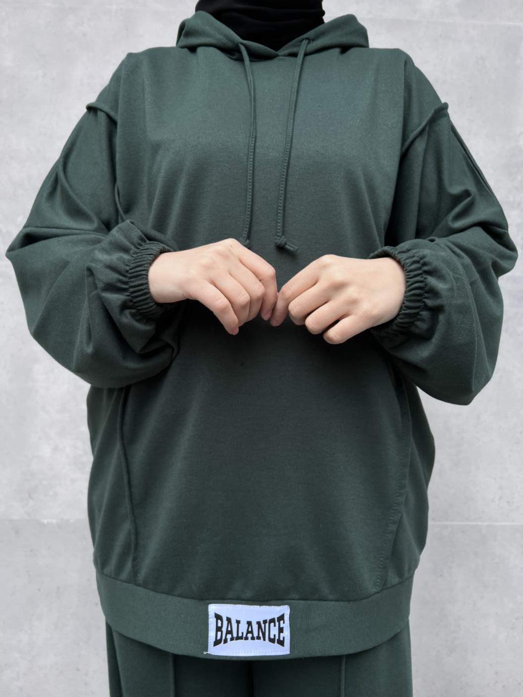 Balance Yazılı Sport Tesettür İkili Takım - Petrol Yeşili Balance Yazılı Sport Tesettür İkili Takım - Petrol Yeşili