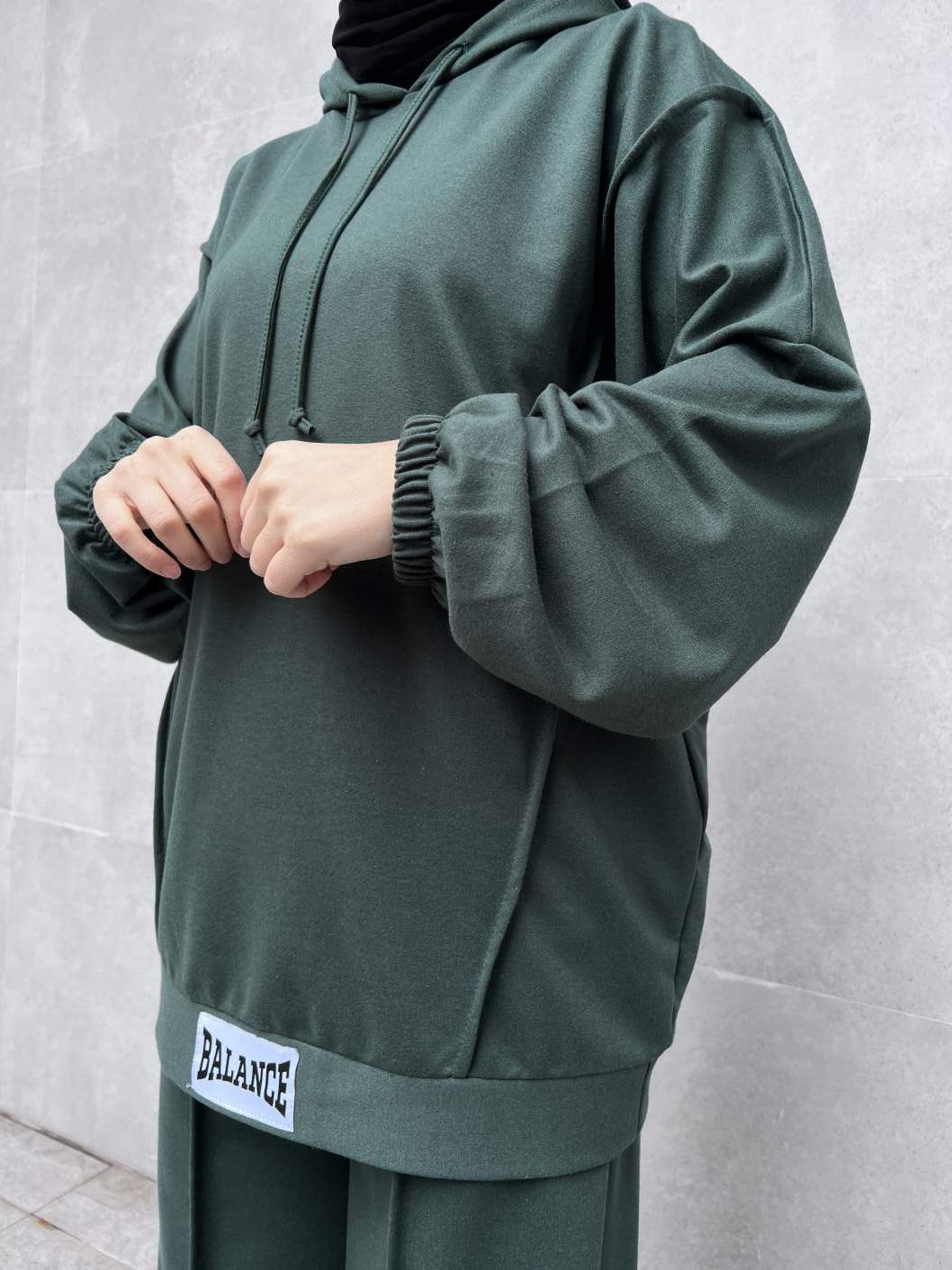 Balance Yazılı Sport Tesettür İkili Takım - Petrol Yeşili Balance Yazılı Sport Tesettür İkili Takım - Petrol Yeşili