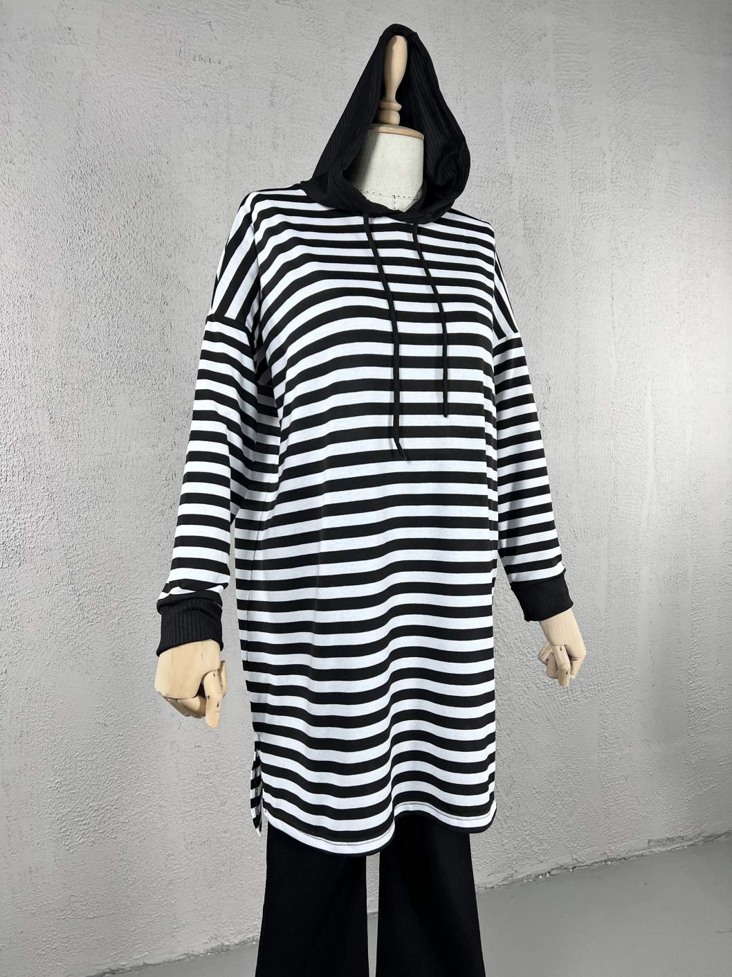 Çizgili Kapşonlu Tunik - Siyah