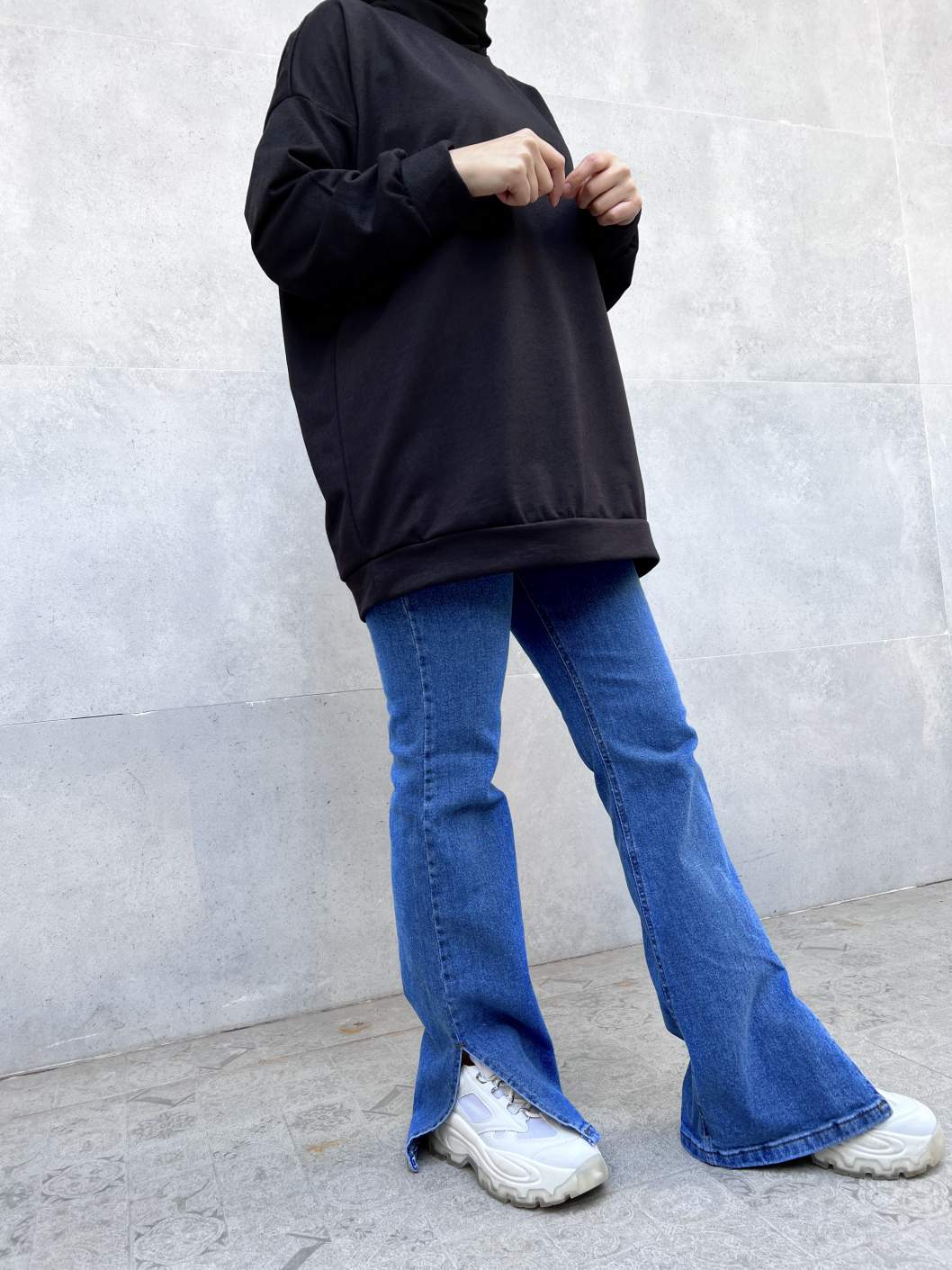 Düz Renk Basic Salaş Sweatshirt - Siyah Düz Renk Basic Salaş Sweatshirt - Siyah