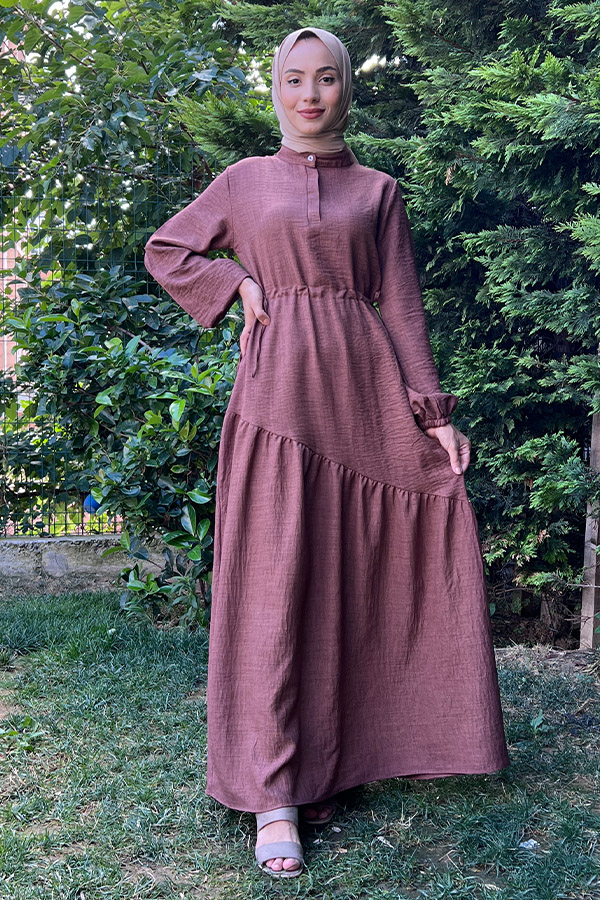 Eteği Çapraz Fırfırlı Elbise - Kahverengi Eteği Çapraz Fırfırlı Elbise - Kahverengi