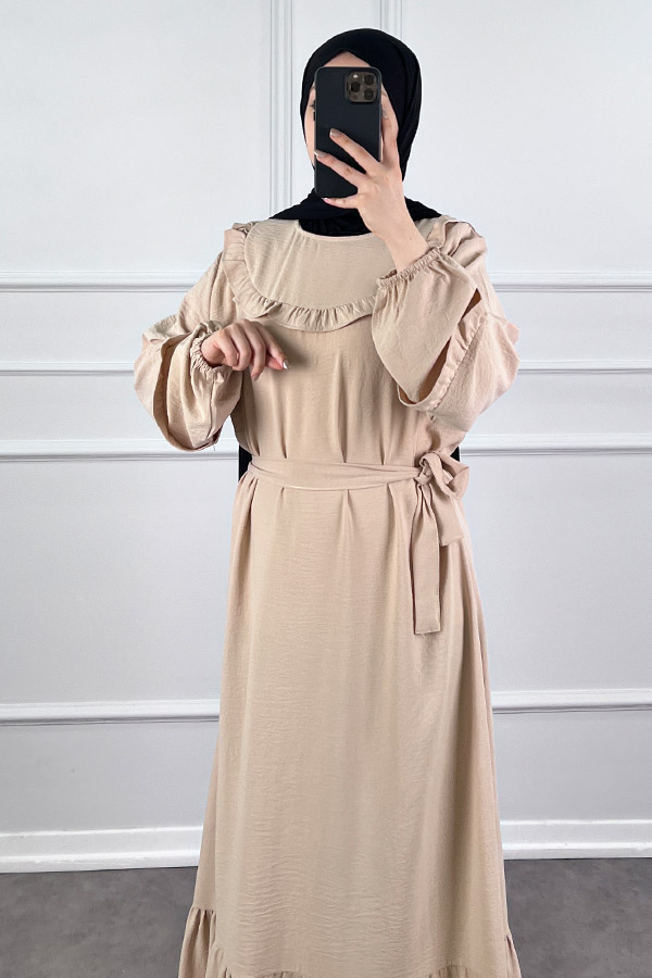 Fırfır Detaylı Tesettür Elbise - Taş