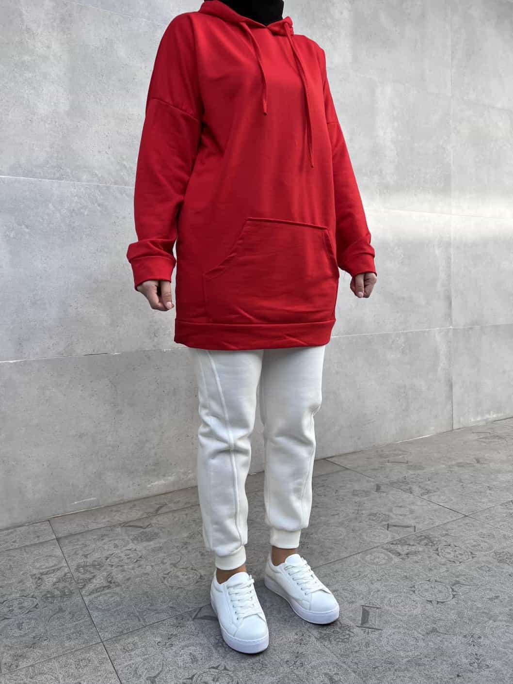 Kanguru Cep Kapüşonlu Sweatshirt - Kırmızı