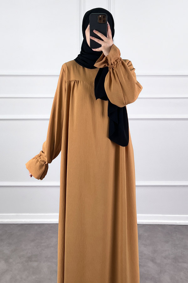 Kolları Detaylı Elbise - Sütlü Kahve