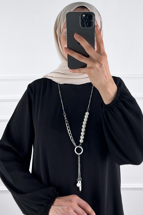 Kolyeli Tesettür Elbise - Siyah