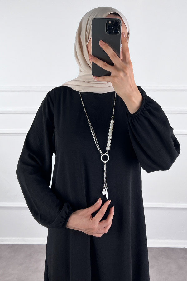 Kolyeli Tesettür Elbise - Siyah