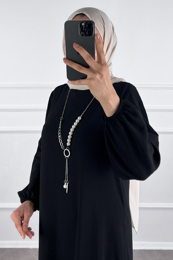 Kolyeli Tesettür Elbise - Siyah