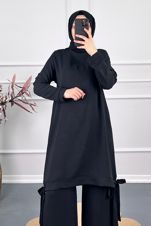 Kurdele Detaylı Takım - Siyah