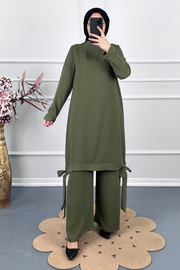 Kurdele Detaylı Takım - Yeşil
