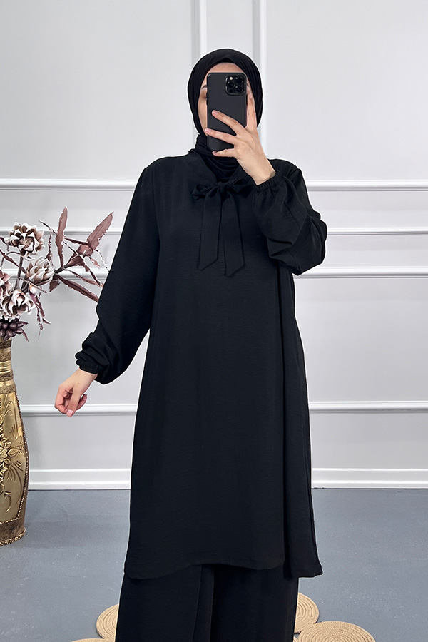 Kurdele Detaylı Tunik - Siyah