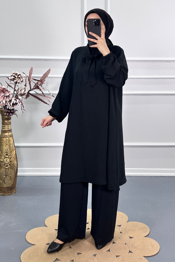 Kurdele Detaylı Tunik - Siyah