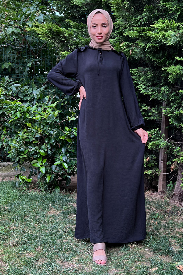 Omuzu Fırfırlı Elbise - Siyah Omuzu Fırfırlı Elbise - Siyah