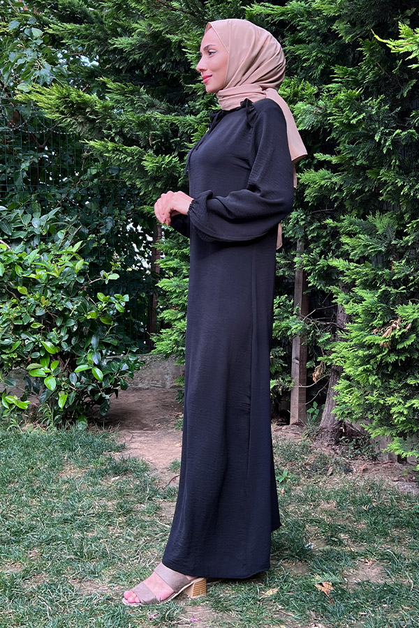 Omuzu Fırfırlı Elbise - Siyah Omuzu Fırfırlı Elbise - Siyah