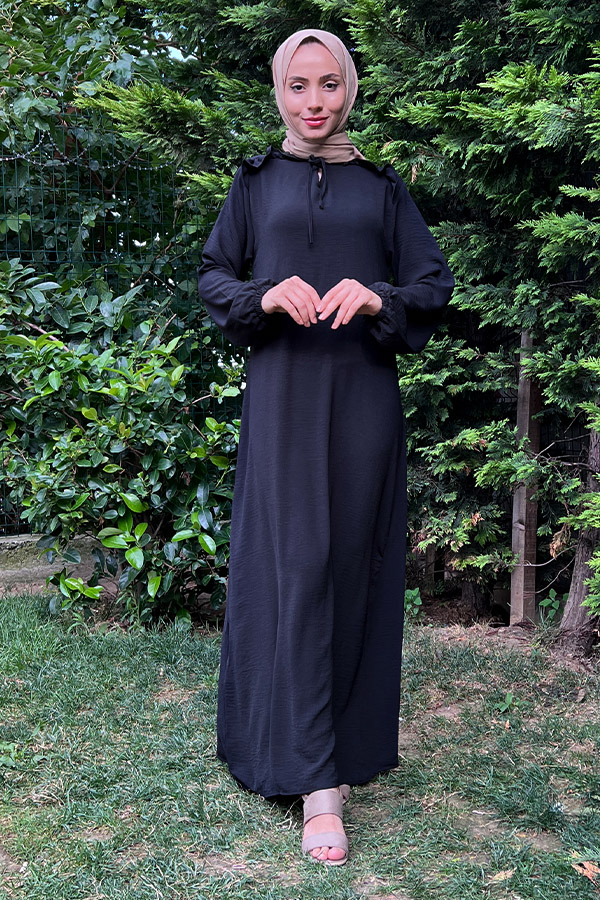 Omuzu Fırfırlı Elbise - Siyah Omuzu Fırfırlı Elbise - Siyah