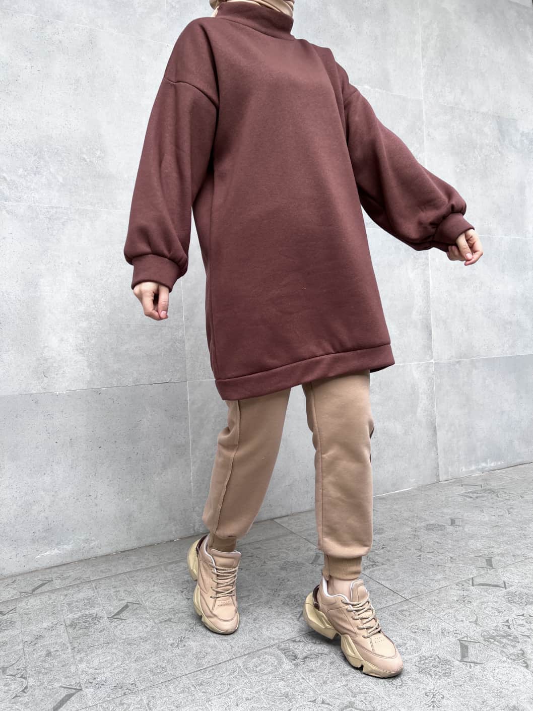 Üç İplik İçi Şardonlu Boğazlı Sweatshirt - Kahverengi