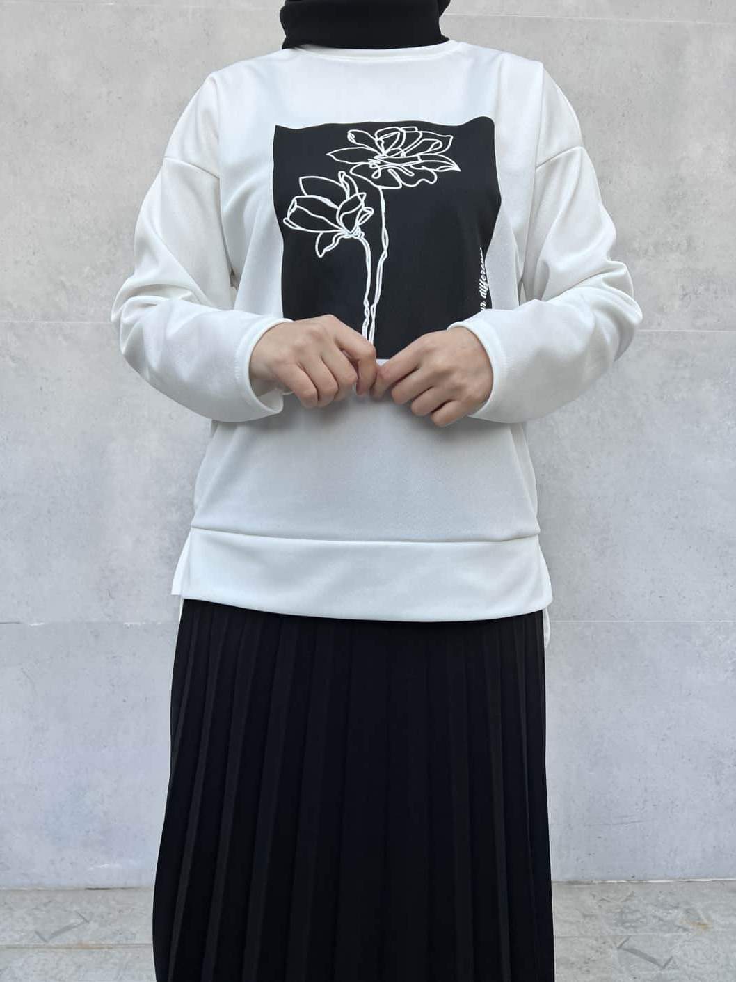 Üst Çiçek Baskılı Altı Etekli İkili Takım - Siyah