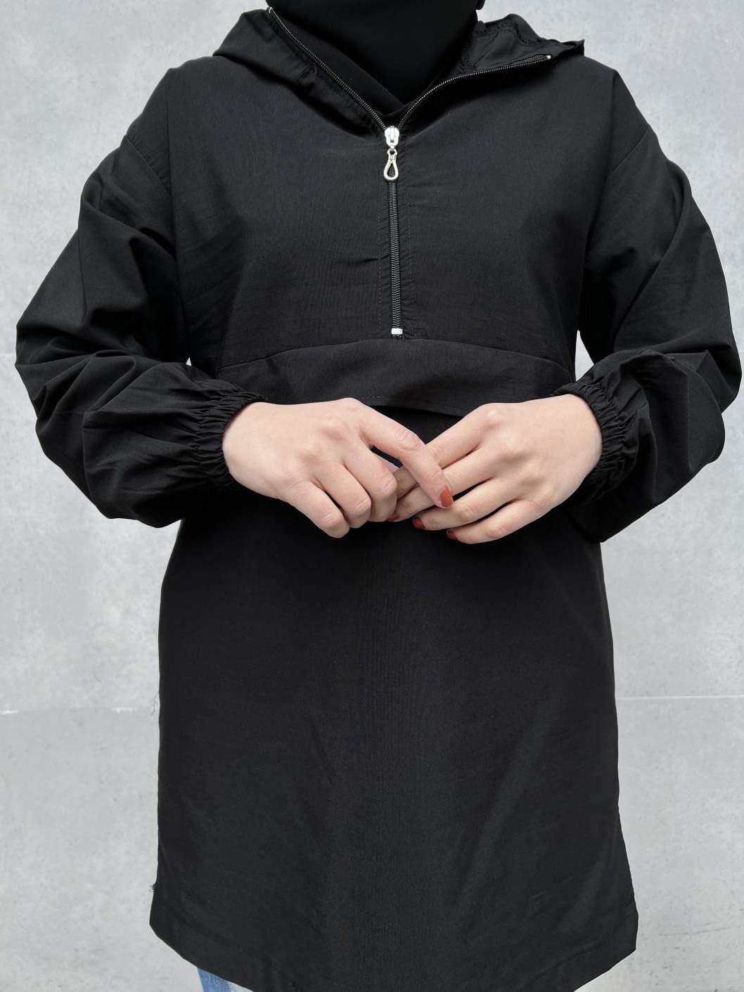 Yarım Fermuarlı Kapşonlu - Siyah