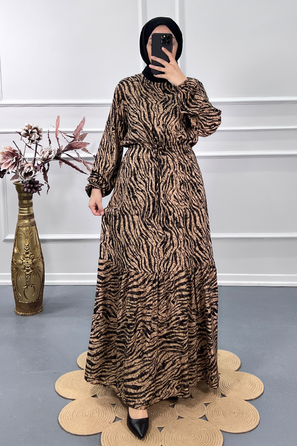 Zebra Desenli Tesettür Elbise - Kahverengi