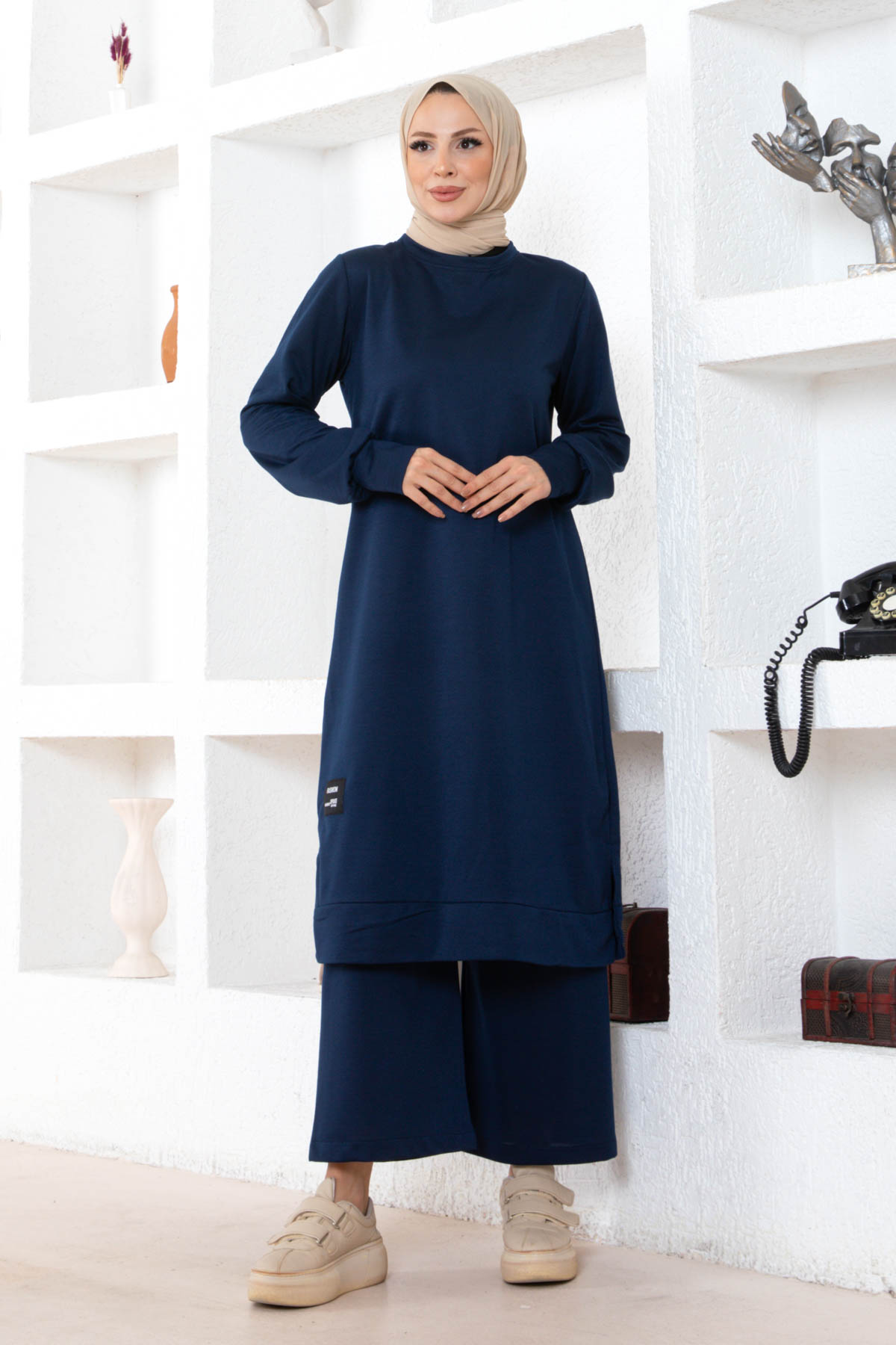 Arma Detaylı Takım - Lacivert Arma Detaylı Takım - Lacivert