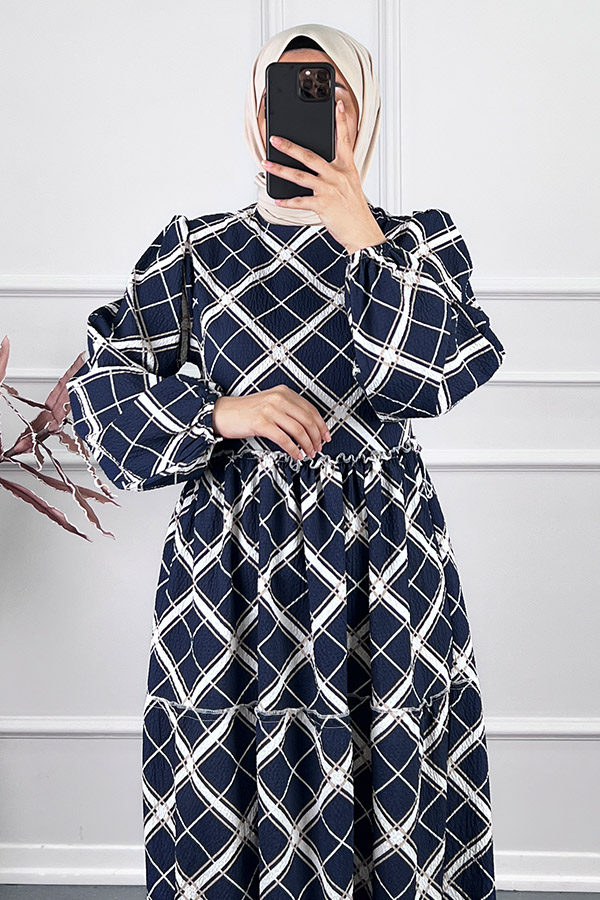 Baklava Desenli Elbise