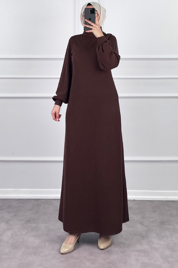 Boğazlı Elbise - Kahverengi Boğazlı Elbise - Kahverengi