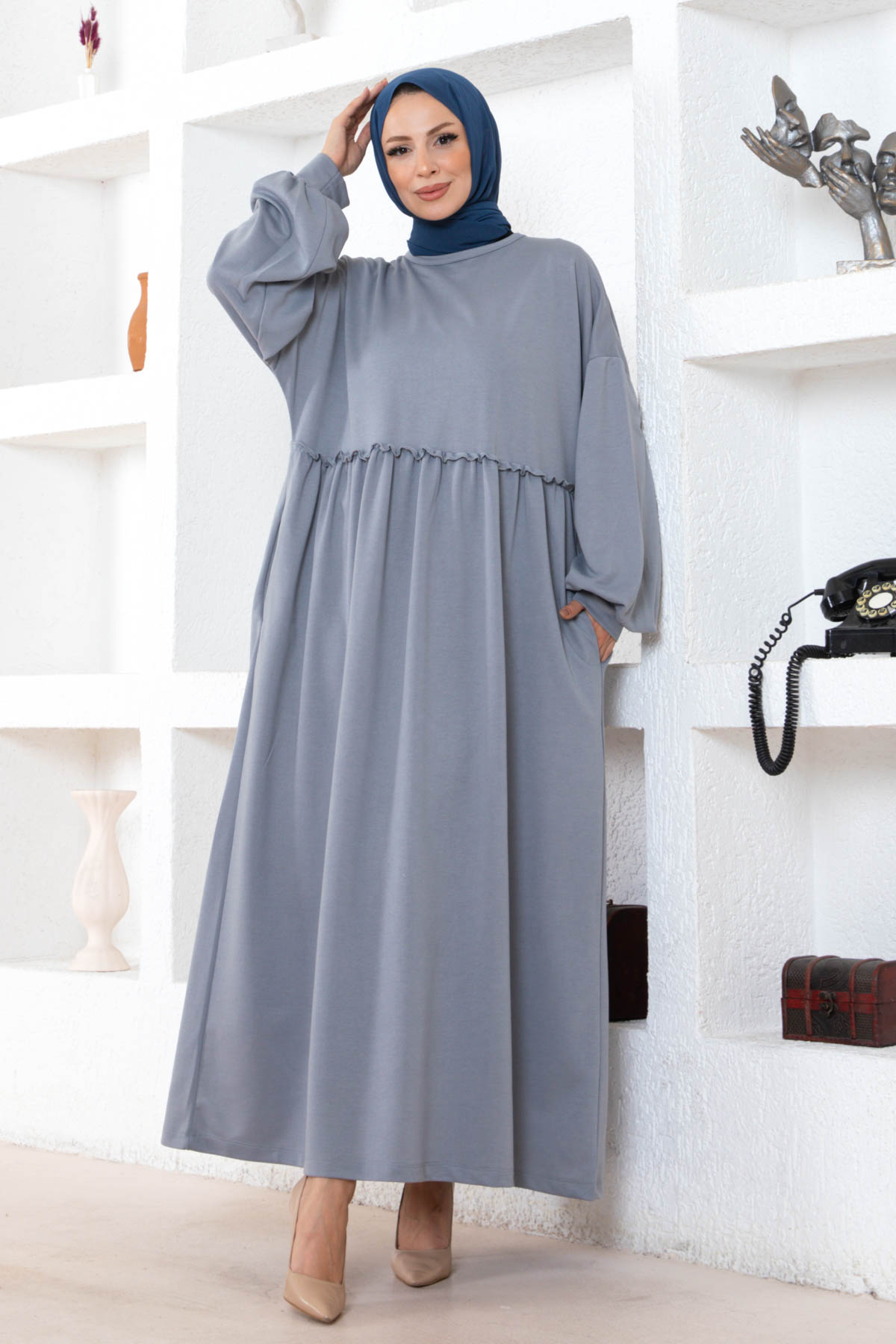 Cepli Salaş Fırfır Detaylı Elbise - Gri