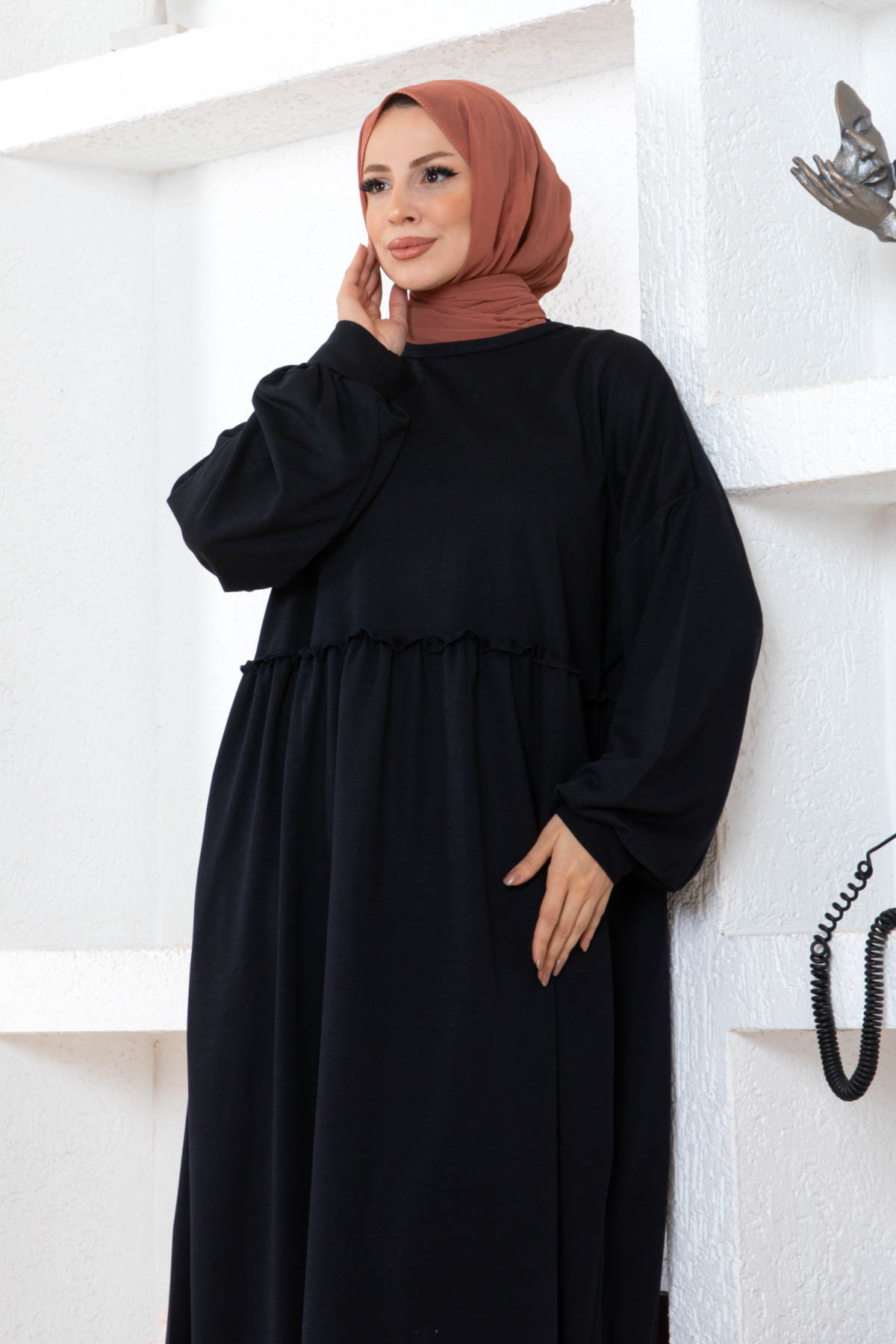 Cepli Salaş Fırfır Detaylı Elbise - Siyah