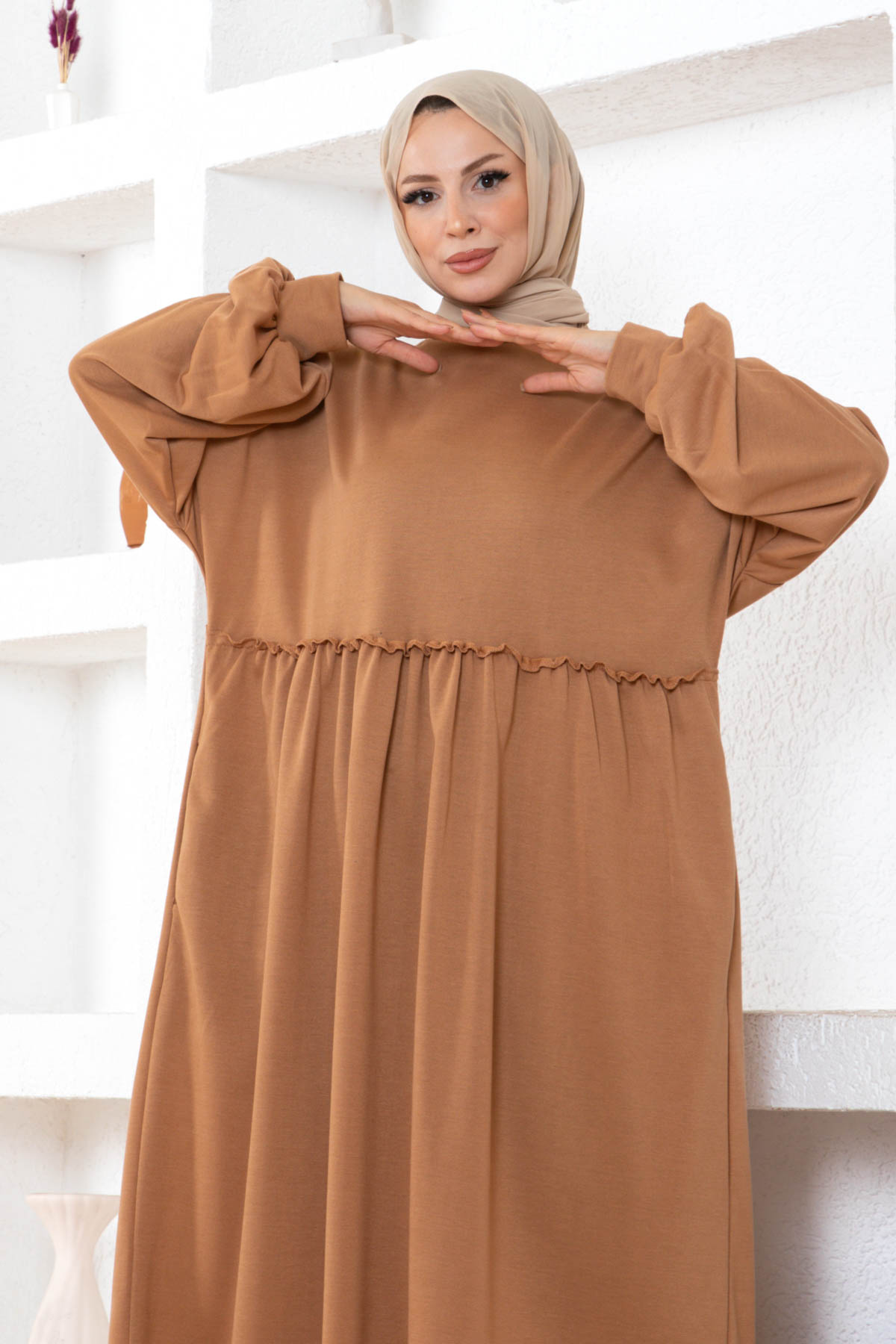 Cepli Salaş Fırfır Detaylı Elbise - Vizon