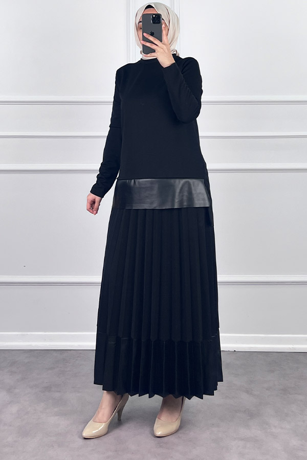 Deri Detaylı Etekli Takım - Siyah