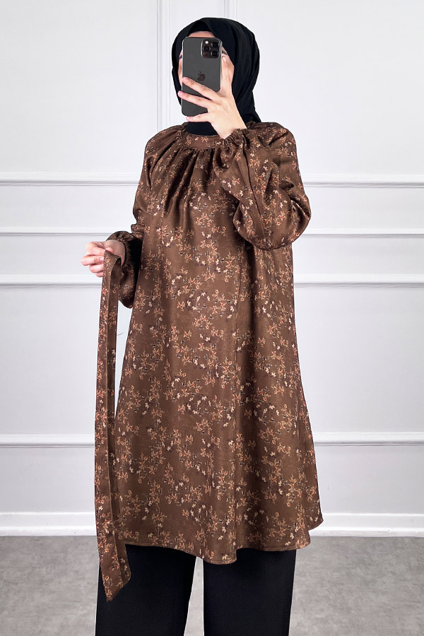 Desenli Tesettür Takım - Camel
