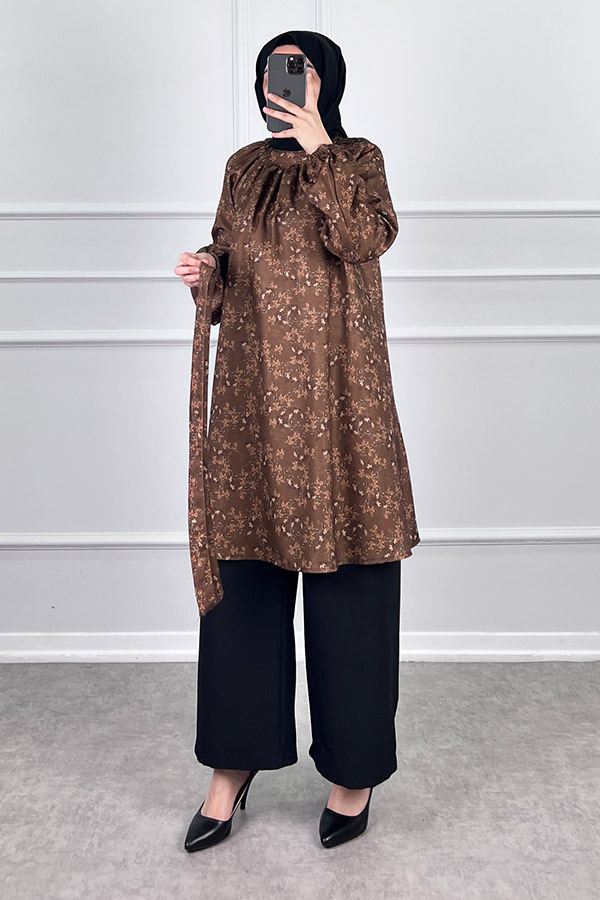 Desenli Tesettür Takım - Camel