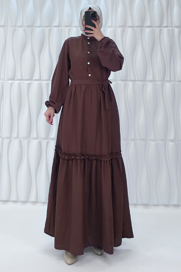 Düğmeli Fırfır Detaylı Elbise - Kahverengi