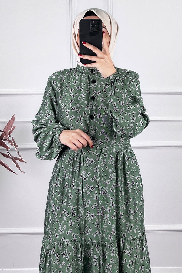 Düğmeli Kuşaklı Tensel Elbise - Yeşil
