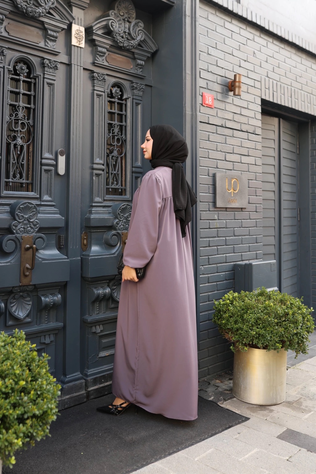 Düğmeli Robadan Medine İpeği Elbise - Antrasit