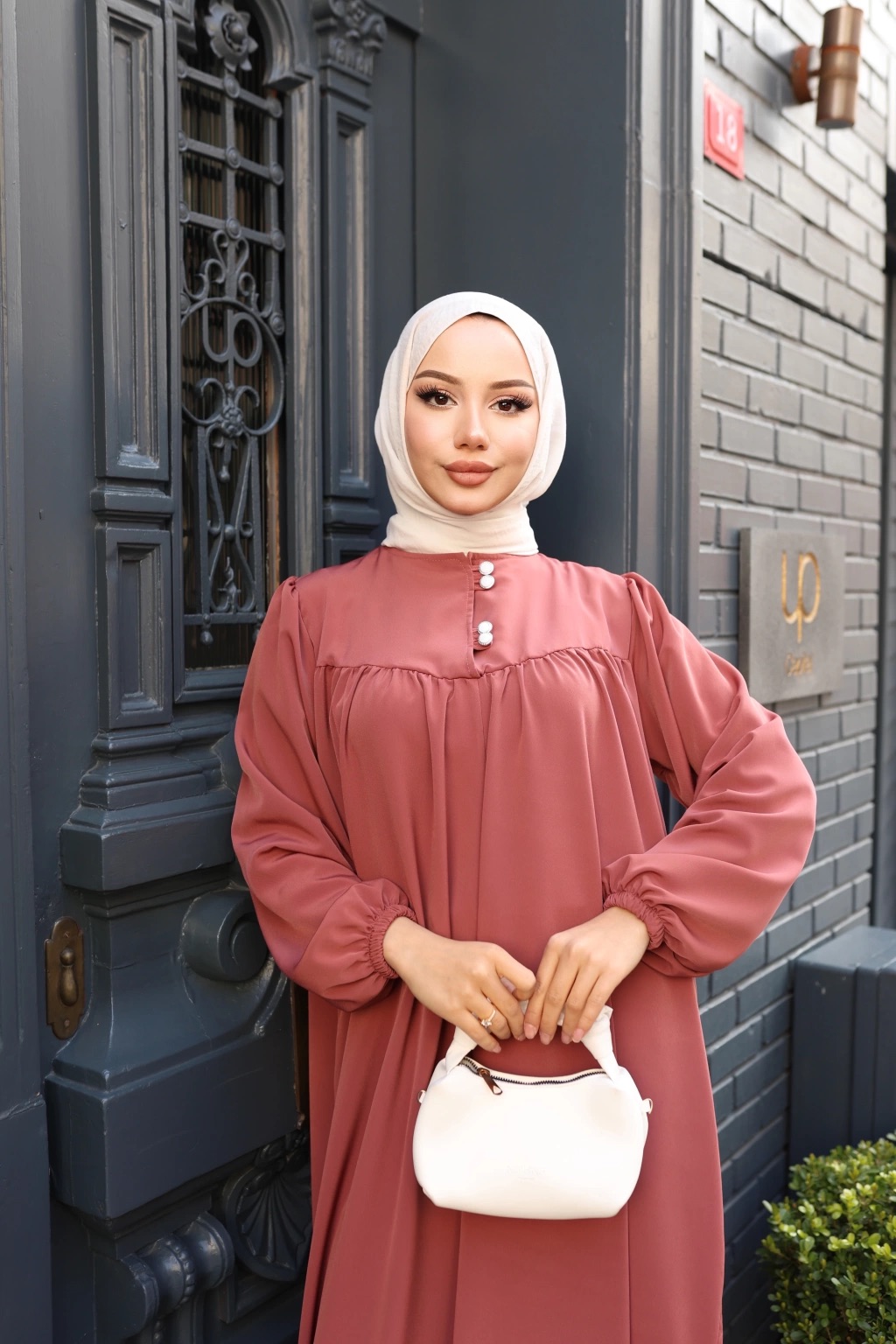 Düğmeli Robadan Medine İpeği Elbise - Gül Kurusu