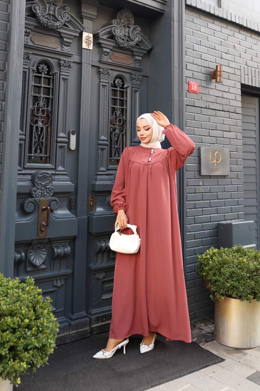 Düğmeli Robadan Medine İpeği Elbise - Gül Kurusu