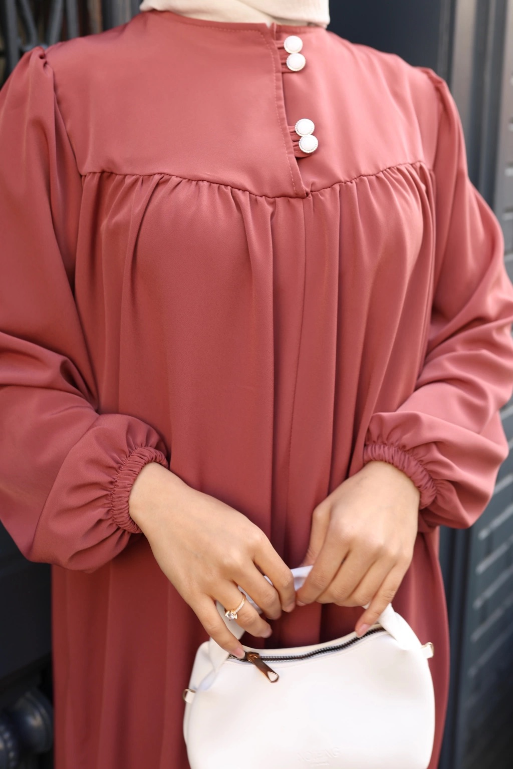 Düğmeli Robadan Medine İpeği Elbise - Gül Kurusu