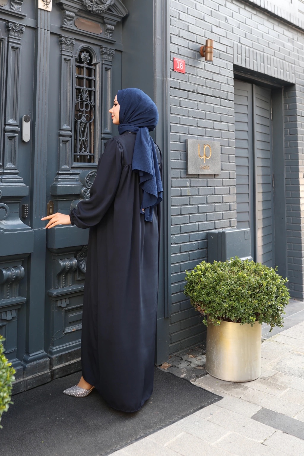 Düğmeli Robadan Medine İpeği Elbise - Lacivert