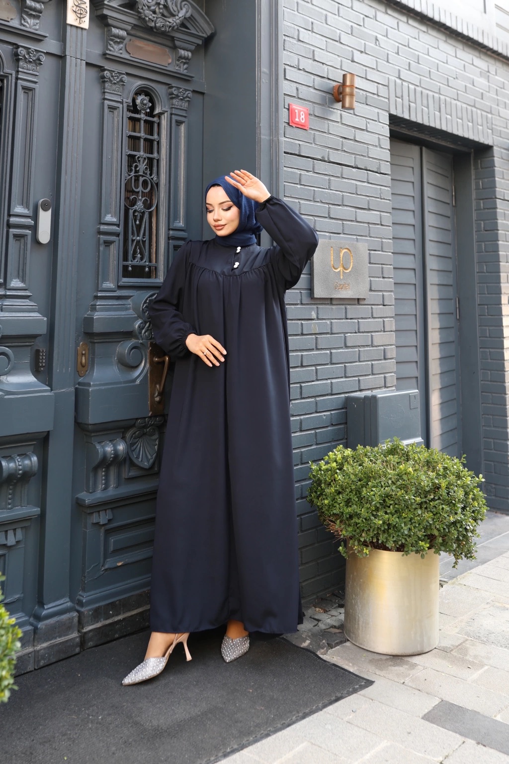 Düğmeli Robadan Medine İpeği Elbise - Lacivert