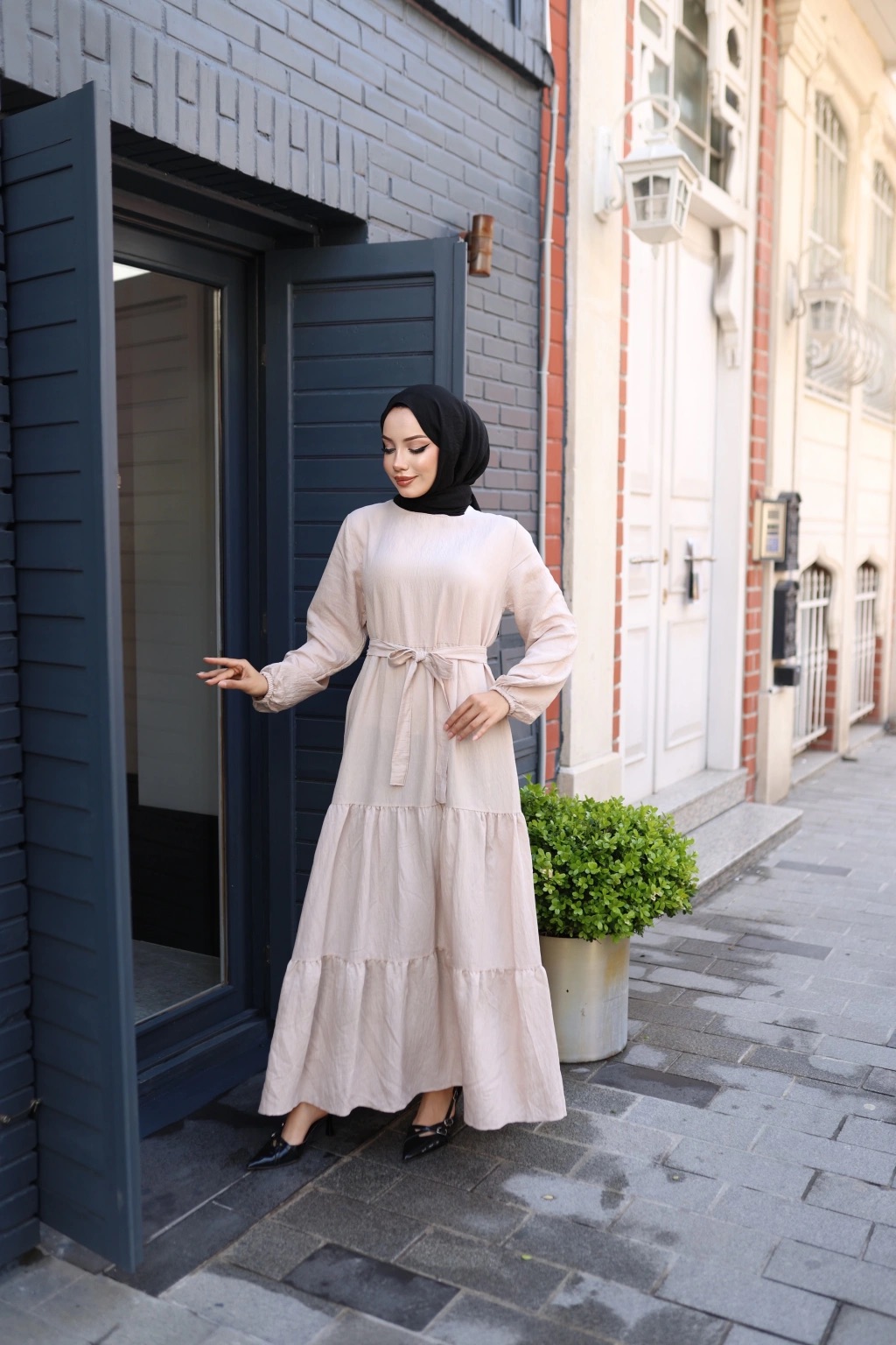 Eteği Fırfırlı Keten Kumaş Elbise - Ekru