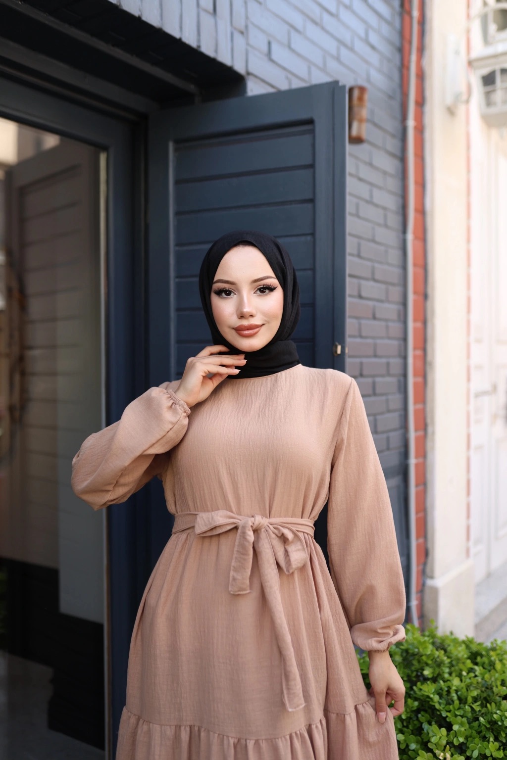 Eteği Fırfırlı Keten Kumaş Elbise - Taş