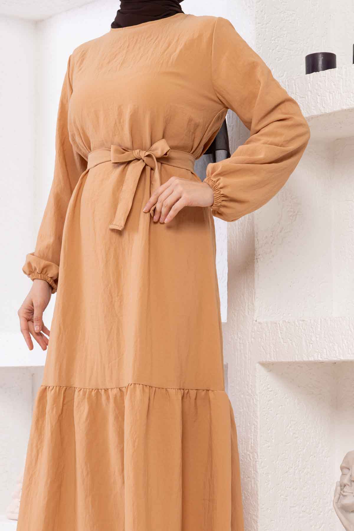 Eteği Fırfırlı Krep Kumaş Elbise - Taba