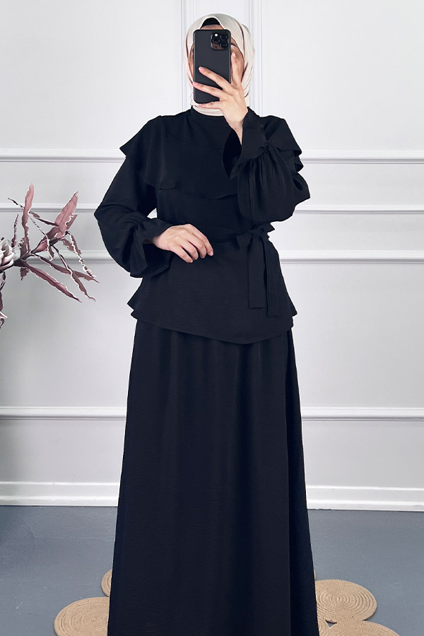 Etekli Tesettür Takım - Siyah