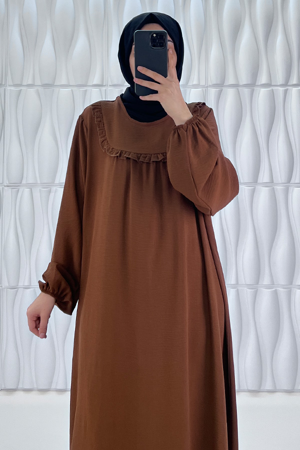 Fırfır Detaylı Ayrobin Kumaş Elbise - Kahverengi