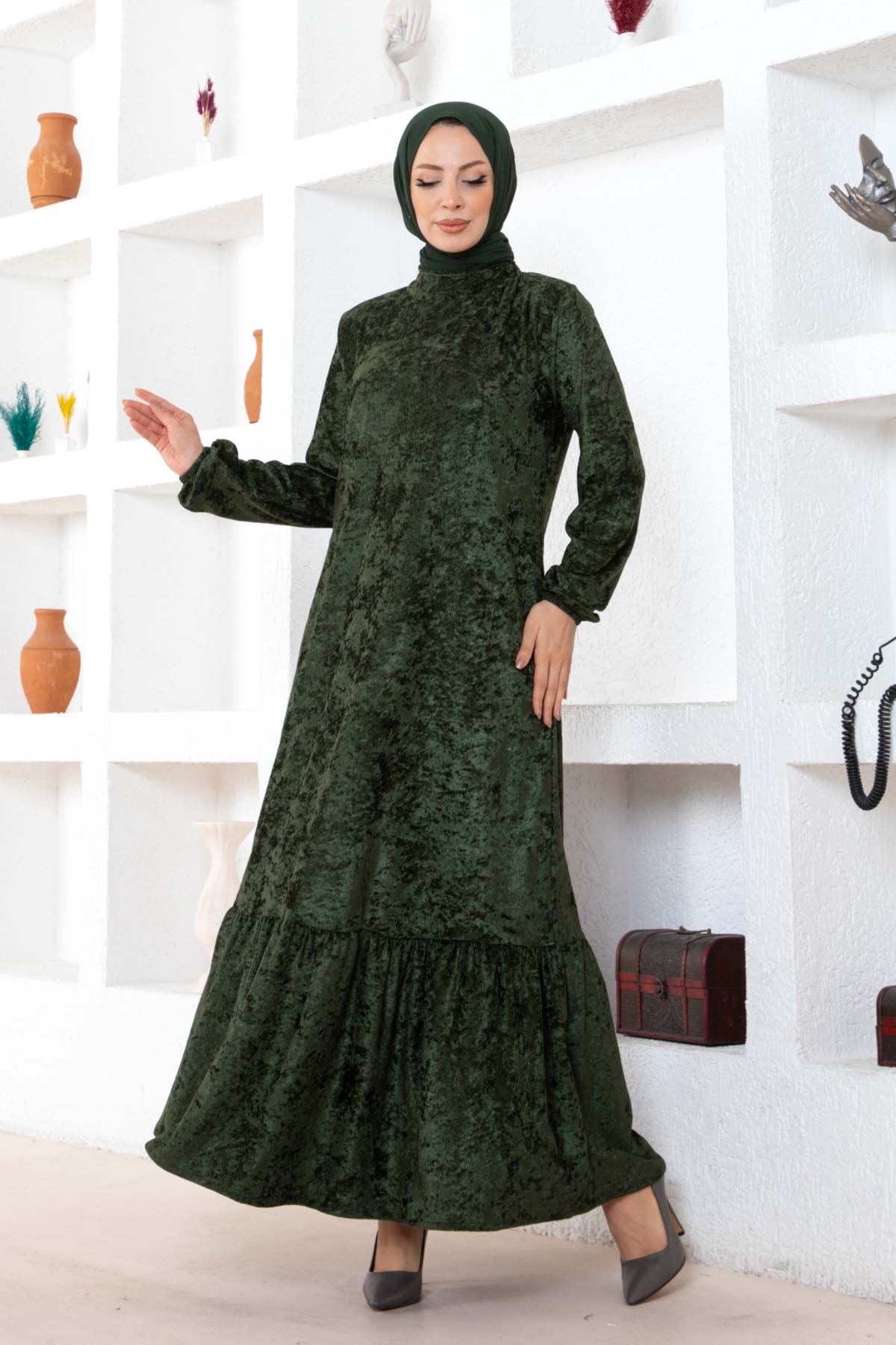 Fırfırlı Kadife Elbise - Yeşil Fırfırlı Kadife Elbise - Yeşil