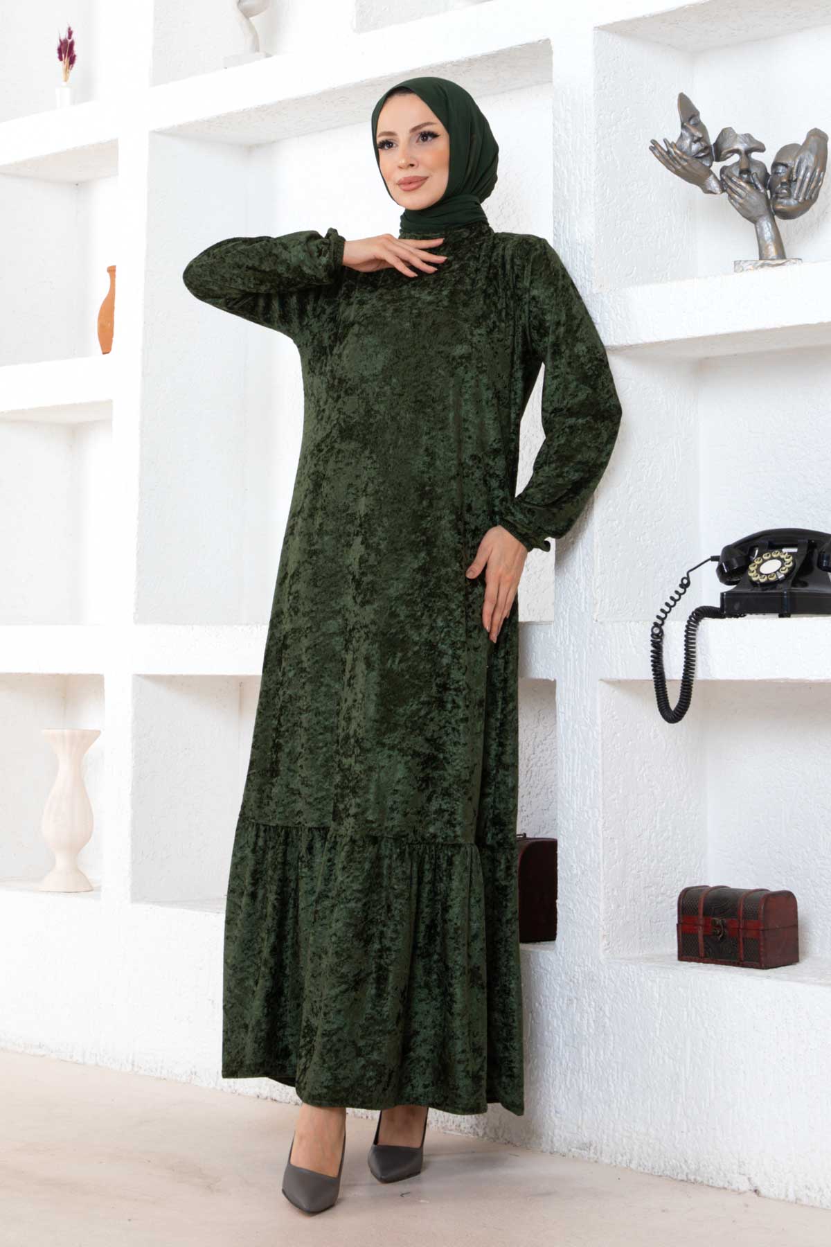 Fırfırlı Kadife Elbise - Yeşil Fırfırlı Kadife Elbise - Yeşil